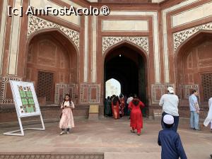 P17 [APR-2024] Taj Mahal,clădirea porții