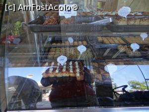 [P05] cofetăria Stamatis în Limenas » foto by baby eyes
 - 
<span class="allrVoted glyphicon glyphicon-heart hidden" id="av939996"></span>
<a class="m-l-10 hidden" id="sv939996" onclick="voting_Foto_DelVot(,939996,22302)" role="button">șterge vot <span class="glyphicon glyphicon-remove"></span></a>
<a id="v9939996" class=" c-red"  onclick="voting_Foto_SetVot(939996)" role="button"><span class="glyphicon glyphicon-heart-empty"></span> <b>LIKE</b> = Votează poza</a> <img class="hidden"  id="f939996W9" src="/imagini/loader.gif" border="0" /><span class="AjErrMes hidden" id="e939996ErM"></span>