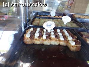 [P07] cofetăria Stamatis în Limenas » foto by baby eyes
 - 
<span class="allrVoted glyphicon glyphicon-heart hidden" id="av939998"></span>
<a class="m-l-10 hidden" id="sv939998" onclick="voting_Foto_DelVot(,939998,22302)" role="button">șterge vot <span class="glyphicon glyphicon-remove"></span></a>
<a id="v9939998" class=" c-red"  onclick="voting_Foto_SetVot(939998)" role="button"><span class="glyphicon glyphicon-heart-empty"></span> <b>LIKE</b> = Votează poza</a> <img class="hidden"  id="f939998W9" src="/imagini/loader.gif" border="0" /><span class="AjErrMes hidden" id="e939998ErM"></span>