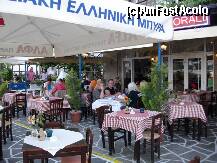 [P19] Terasa la pranz...seara e plina... » foto by sandu.53
 - 
<span class="allrVoted glyphicon glyphicon-heart hidden" id="av210773"></span>
<a class="m-l-10 hidden" id="sv210773" onclick="voting_Foto_DelVot(,210773,22302)" role="button">șterge vot <span class="glyphicon glyphicon-remove"></span></a>
<a id="v9210773" class=" c-red"  onclick="voting_Foto_SetVot(210773)" role="button"><span class="glyphicon glyphicon-heart-empty"></span> <b>LIKE</b> = Votează poza</a> <img class="hidden"  id="f210773W9" src="/imagini/loader.gif" border="0" /><span class="AjErrMes hidden" id="e210773ErM"></span>