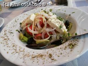 [P03] Salata greceasca la Zorbas » foto by ancutza26
 - 
<span class="allrVoted glyphicon glyphicon-heart hidden" id="av863711"></span>
<a class="m-l-10 hidden" id="sv863711" onclick="voting_Foto_DelVot(,863711,22303)" role="button">șterge vot <span class="glyphicon glyphicon-remove"></span></a>
<a id="v9863711" class=" c-red"  onclick="voting_Foto_SetVot(863711)" role="button"><span class="glyphicon glyphicon-heart-empty"></span> <b>LIKE</b> = Votează poza</a> <img class="hidden"  id="f863711W9" src="/imagini/loader.gif" border="0" /><span class="AjErrMes hidden" id="e863711ErM"></span>