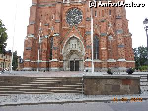 [P15] Uppsala - Catedrala în stil gotic. Intrarea principală.  » foto by iulianic
 - 
<span class="allrVoted glyphicon glyphicon-heart hidden" id="av581396"></span>
<a class="m-l-10 hidden" id="sv581396" onclick="voting_Foto_DelVot(,581396,22348)" role="button">șterge vot <span class="glyphicon glyphicon-remove"></span></a>
<a id="v9581396" class=" c-red"  onclick="voting_Foto_SetVot(581396)" role="button"><span class="glyphicon glyphicon-heart-empty"></span> <b>LIKE</b> = Votează poza</a> <img class="hidden"  id="f581396W9" src="/imagini/loader.gif" border="0" /><span class="AjErrMes hidden" id="e581396ErM"></span>