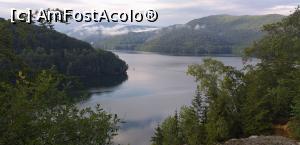 [P25] Lacul Vidraru. » foto by VasiuM
 - 
<span class="allrVoted glyphicon glyphicon-heart hidden" id="av1176275"></span>
<a class="m-l-10 hidden" id="sv1176275" onclick="voting_Foto_DelVot(,1176275,22380)" role="button">șterge vot <span class="glyphicon glyphicon-remove"></span></a>
<a id="v91176275" class=" c-red"  onclick="voting_Foto_SetVot(1176275)" role="button"><span class="glyphicon glyphicon-heart-empty"></span> <b>LIKE</b> = Votează poza</a> <img class="hidden"  id="f1176275W9" src="/imagini/loader.gif" border="0" /><span class="AjErrMes hidden" id="e1176275ErM"></span>