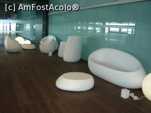 [P28] Fata de aeroportul din Gran Canaria sau Tenerife, aeroportul din La Palma este mic si linistit » foto by nela b
 - 
<span class="allrVoted glyphicon glyphicon-heart hidden" id="av883888"></span>
<a class="m-l-10 hidden" id="sv883888" onclick="voting_Foto_DelVot(,883888,22382)" role="button">șterge vot <span class="glyphicon glyphicon-remove"></span></a>
<a id="v9883888" class=" c-red"  onclick="voting_Foto_SetVot(883888)" role="button"><span class="glyphicon glyphicon-heart-empty"></span> <b>LIKE</b> = Votează poza</a> <img class="hidden"  id="f883888W9" src="/imagini/loader.gif" border="0" /><span class="AjErrMes hidden" id="e883888ErM"></span>