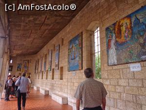 [P10] Nazaret: galeria de icoane de pe zidul ce înconjoară dinspre vest și sud Biserica romano-catolică ”Buna Vestire ” » foto by mariana.olaru
 - 
<span class="allrVoted glyphicon glyphicon-heart hidden" id="av886230"></span>
<a class="m-l-10 hidden" id="sv886230" onclick="voting_Foto_DelVot(,886230,22420)" role="button">șterge vot <span class="glyphicon glyphicon-remove"></span></a>
<a id="v9886230" class=" c-red"  onclick="voting_Foto_SetVot(886230)" role="button"><span class="glyphicon glyphicon-heart-empty"></span> <b>LIKE</b> = Votează poza</a> <img class="hidden"  id="f886230W9" src="/imagini/loader.gif" border="0" /><span class="AjErrMes hidden" id="e886230ErM"></span>