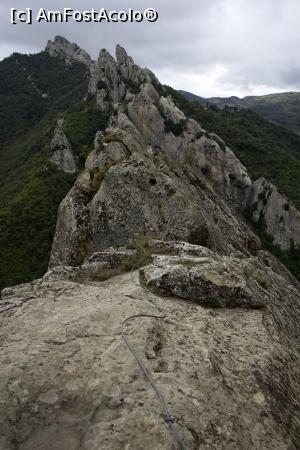 [P19] Via ferrata - traseul de alpinism » foto by IoanaV
 - 
<span class="allrVoted glyphicon glyphicon-heart hidden" id="av888432"></span>
<a class="m-l-10 hidden" id="sv888432" onclick="voting_Foto_DelVot(,888432,22454)" role="button">șterge vot <span class="glyphicon glyphicon-remove"></span></a>
<a id="v9888432" class=" c-red"  onclick="voting_Foto_SetVot(888432)" role="button"><span class="glyphicon glyphicon-heart-empty"></span> <b>LIKE</b> = Votează poza</a> <img class="hidden"  id="f888432W9" src="/imagini/loader.gif" border="0" /><span class="AjErrMes hidden" id="e888432ErM"></span>