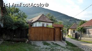 [P17] Pensiunea Nosztalgia (Nostalgia, în românește), cea de care aparține Casa Zabos și locul unde am luat masa. Nu detaliem frumesețea pensiunii pentru-că nu ea este subiectul articolului.  » foto by Lucien
 - 
<span class="allrVoted glyphicon glyphicon-heart hidden" id="av890416"></span>
<a class="m-l-10 hidden" id="sv890416" onclick="voting_Foto_DelVot(,890416,22515)" role="button">șterge vot <span class="glyphicon glyphicon-remove"></span></a>
<a id="v9890416" class=" c-red"  onclick="voting_Foto_SetVot(890416)" role="button"><span class="glyphicon glyphicon-heart-empty"></span> <b>LIKE</b> = Votează poza</a> <img class="hidden"  id="f890416W9" src="/imagini/loader.gif" border="0" /><span class="AjErrMes hidden" id="e890416ErM"></span>