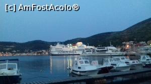 [P09] Silueta maiestoasă a ferryboat-ului, ca un jalon în mijlocul golfului Vis » foto by diacrys*
 - 
<span class="allrVoted glyphicon glyphicon-heart hidden" id="av895533"></span>
<a class="m-l-10 hidden" id="sv895533" onclick="voting_Foto_DelVot(,895533,22612)" role="button">șterge vot <span class="glyphicon glyphicon-remove"></span></a>
<a id="v9895533" class=" c-red"  onclick="voting_Foto_SetVot(895533)" role="button"><span class="glyphicon glyphicon-heart-empty"></span> <b>LIKE</b> = Votează poza</a> <img class="hidden"  id="f895533W9" src="/imagini/loader.gif" border="0" /><span class="AjErrMes hidden" id="e895533ErM"></span>