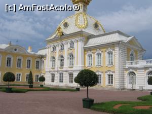 [P13] Palatul Peterhof » foto by Michi
 - 
<span class="allrVoted glyphicon glyphicon-heart hidden" id="av1167996"></span>
<a class="m-l-10 hidden" id="sv1167996" onclick="voting_Foto_DelVot(,1167996,22636)" role="button">șterge vot <span class="glyphicon glyphicon-remove"></span></a>
<a id="v91167996" class=" c-red"  onclick="voting_Foto_SetVot(1167996)" role="button"><span class="glyphicon glyphicon-heart-empty"></span> <b>LIKE</b> = Votează poza</a> <img class="hidden"  id="f1167996W9" src="/imagini/loader.gif" border="0" /><span class="AjErrMes hidden" id="e1167996ErM"></span>