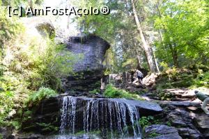 [P09] Cascada Vârșand » foto by AZE
 - 
<span class="allrVoted glyphicon glyphicon-heart hidden" id="av1108560"></span>
<a class="m-l-10 hidden" id="sv1108560" onclick="voting_Foto_DelVot(,1108560,22695)" role="button">șterge vot <span class="glyphicon glyphicon-remove"></span></a>
<a id="v91108560" class=" c-red"  onclick="voting_Foto_SetVot(1108560)" role="button"><span class="glyphicon glyphicon-heart-empty"></span> <b>LIKE</b> = Votează poza</a> <img class="hidden"  id="f1108560W9" src="/imagini/loader.gif" border="0" /><span class="AjErrMes hidden" id="e1108560ErM"></span>