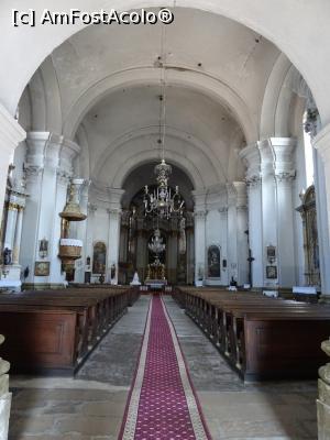 [P10] Biserica armeano-catolică „Sf. Elisabeta” - interior. » foto by tata123 🔱
 - 
<span class="allrVoted glyphicon glyphicon-heart hidden" id="av1193940"></span>
<a class="m-l-10 hidden" id="sv1193940" onclick="voting_Foto_DelVot(,1193940,22720)" role="button">șterge vot <span class="glyphicon glyphicon-remove"></span></a>
<a id="v91193940" class=" c-red"  onclick="voting_Foto_SetVot(1193940)" role="button"><span class="glyphicon glyphicon-heart-empty"></span> <b>LIKE</b> = Votează poza</a> <img class="hidden"  id="f1193940W9" src="/imagini/loader.gif" border="0" /><span class="AjErrMes hidden" id="e1193940ErM"></span>