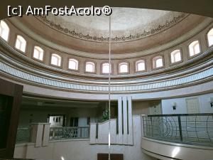 [P12] Cupola din corpul vechi de clădire..parte din vechea receptie » foto by dawnsash
 - 
<span class="allrVoted glyphicon glyphicon-heart hidden" id="av1295133"></span>
<a class="m-l-10 hidden" id="sv1295133" onclick="voting_Foto_DelVot(,1295133,22753)" role="button">șterge vot <span class="glyphicon glyphicon-remove"></span></a>
<a id="v91295133" class=" c-red"  onclick="voting_Foto_SetVot(1295133)" role="button"><span class="glyphicon glyphicon-heart-empty"></span> <b>LIKE</b> = Votează poza</a> <img class="hidden"  id="f1295133W9" src="/imagini/loader.gif" border="0" /><span class="AjErrMes hidden" id="e1295133ErM"></span>