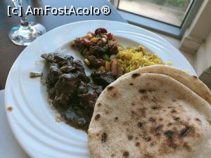 [P19] Ceva de a lor cu lipie..prânz » foto by dawnsash
 - 
<span class="allrVoted glyphicon glyphicon-heart hidden" id="av1295140"></span>
<a class="m-l-10 hidden" id="sv1295140" onclick="voting_Foto_DelVot(,1295140,22753)" role="button">șterge vot <span class="glyphicon glyphicon-remove"></span></a>
<a id="v91295140" class=" c-red"  onclick="voting_Foto_SetVot(1295140)" role="button"><span class="glyphicon glyphicon-heart-empty"></span> <b>LIKE</b> = Votează poza</a> <img class="hidden"  id="f1295140W9" src="/imagini/loader.gif" border="0" /><span class="AjErrMes hidden" id="e1295140ErM"></span>