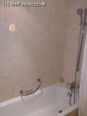 [P05]  -- <small>// FĂRĂ DESCRIERE</small> » foto by gabim2002
 - 
<span class="allrVoted glyphicon glyphicon-heart hidden" id="av905470"></span>
<a class="m-l-10 hidden" id="sv905470" onclick="voting_Foto_DelVot(,905470,22797)" role="button">șterge vot <span class="glyphicon glyphicon-remove"></span></a>
<a id="v9905470" class=" c-red"  onclick="voting_Foto_SetVot(905470)" role="button"><span class="glyphicon glyphicon-heart-empty"></span> <b>LIKE</b> = Votează poza</a> <img class="hidden"  id="f905470W9" src="/imagini/loader.gif" border="0" /><span class="AjErrMes hidden" id="e905470ErM"></span>