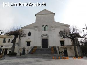 [P41] Duomo, Ravello » foto by irinad
 - 
<span class="allrVoted glyphicon glyphicon-heart hidden" id="av1165036"></span>
<a class="m-l-10 hidden" id="sv1165036" onclick="voting_Foto_DelVot(,1165036,22822)" role="button">șterge vot <span class="glyphicon glyphicon-remove"></span></a>
<a id="v91165036" class=" c-red"  onclick="voting_Foto_SetVot(1165036)" role="button"><span class="glyphicon glyphicon-heart-empty"></span> <b>LIKE</b> = Votează poza</a> <img class="hidden"  id="f1165036W9" src="/imagini/loader.gif" border="0" /><span class="AjErrMes hidden" id="e1165036ErM"></span>