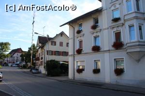 [P21] Lindau, Strada Bodensee cu Marienplatz, o mică piațetă între hotelurile Gruner Baum și Gasthof Adler cel din planul cel mai îndepărtat » foto by mprofeanu
 - 
<span class="allrVoted glyphicon glyphicon-heart hidden" id="av911503"></span>
<a class="m-l-10 hidden" id="sv911503" onclick="voting_Foto_DelVot(,911503,22856)" role="button">șterge vot <span class="glyphicon glyphicon-remove"></span></a>
<a id="v9911503" class=" c-red"  onclick="voting_Foto_SetVot(911503)" role="button"><span class="glyphicon glyphicon-heart-empty"></span> <b>LIKE</b> = Votează poza</a> <img class="hidden"  id="f911503W9" src="/imagini/loader.gif" border="0" /><span class="AjErrMes hidden" id="e911503ErM"></span>