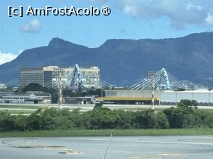 [P13] Rio,vedere din aeroport » foto by AZE
 - 
<span class="allrVoted glyphicon glyphicon-heart hidden" id="av1522911"></span>
<a class="m-l-10 hidden" id="sv1522911" onclick="voting_Foto_DelVot(,1522911,22921)" role="button">șterge vot <span class="glyphicon glyphicon-remove"></span></a>
<a id="v91522911" class=" c-red"  onclick="voting_Foto_SetVot(1522911)" role="button"><span class="glyphicon glyphicon-heart-empty"></span> <b>LIKE</b> = Votează poza</a> <img class="hidden"  id="f1522911W9" src="/imagini/loader.gif" border="0" /><span class="AjErrMes hidden" id="e1522911ErM"></span>