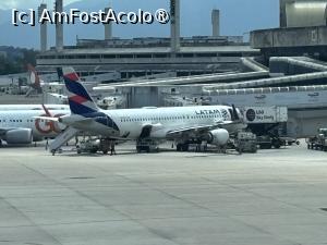 [P16] Un avion LATAM » foto by AZE
 - 
<span class="allrVoted glyphicon glyphicon-heart hidden" id="av1522914"></span>
<a class="m-l-10 hidden" id="sv1522914" onclick="voting_Foto_DelVot(,1522914,22921)" role="button">șterge vot <span class="glyphicon glyphicon-remove"></span></a>
<a id="v91522914" class=" c-red"  onclick="voting_Foto_SetVot(1522914)" role="button"><span class="glyphicon glyphicon-heart-empty"></span> <b>LIKE</b> = Votează poza</a> <img class="hidden"  id="f1522914W9" src="/imagini/loader.gif" border="0" /><span class="AjErrMes hidden" id="e1522914ErM"></span>