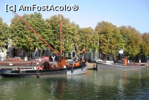 [P05] Pensionare ale Dordrecht-ului » foto by Radu Tudoran
 - 
<span class="allrVoted glyphicon glyphicon-heart hidden" id="av916698"></span>
<a class="m-l-10 hidden" id="sv916698" onclick="voting_Foto_DelVot(,916698,22939)" role="button">șterge vot <span class="glyphicon glyphicon-remove"></span></a>
<a id="v9916698" class=" c-red"  onclick="voting_Foto_SetVot(916698)" role="button"><span class="glyphicon glyphicon-heart-empty"></span> <b>LIKE</b> = Votează poza</a> <img class="hidden"  id="f916698W9" src="/imagini/loader.gif" border="0" /><span class="AjErrMes hidden" id="e916698ErM"></span>