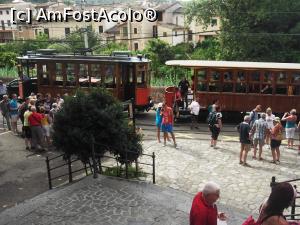 [P20] La coborârea din tramvaiul portocaliu » foto by diacrys*
 - 
<span class="allrVoted glyphicon glyphicon-heart hidden" id="av920430"></span>
<a class="m-l-10 hidden" id="sv920430" onclick="voting_Foto_DelVot(,920430,23018)" role="button">șterge vot <span class="glyphicon glyphicon-remove"></span></a>
<a id="v9920430" class=" c-red"  onclick="voting_Foto_SetVot(920430)" role="button"><span class="glyphicon glyphicon-heart-empty"></span> <b>LIKE</b> = Votează poza</a> <img class="hidden"  id="f920430W9" src="/imagini/loader.gif" border="0" /><span class="AjErrMes hidden" id="e920430ErM"></span>