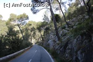 [P05] Mallorca, Parcul Munților Serra de Tramuntana pe  Drumul spre Mănăstirea Santuari de Lluc, drum virajat, îngust pe porțiuni dar foarte bine întreținut... » foto by mprofeanu
 - 
<span class="allrVoted glyphicon glyphicon-heart hidden" id="av1301697"></span>
<a class="m-l-10 hidden" id="sv1301697" onclick="voting_Foto_DelVot(,1301697,23018)" role="button">șterge vot <span class="glyphicon glyphicon-remove"></span></a>
<a id="v91301697" class=" c-red"  onclick="voting_Foto_SetVot(1301697)" role="button"><span class="glyphicon glyphicon-heart-empty"></span> <b>LIKE</b> = Votează poza</a> <img class="hidden"  id="f1301697W9" src="/imagini/loader.gif" border="0" /><span class="AjErrMes hidden" id="e1301697ErM"></span>