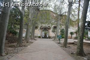 [P02] Mallorca, Jardins d'Alfàbia, Portalul Mare la intrarea în Curtea Conacului, în dreapta se merge la Casa de Bilete » foto by mprofeanu
 - 
<span class="allrVoted glyphicon glyphicon-heart hidden" id="av1321168"></span>
<a class="m-l-10 hidden" id="sv1321168" onclick="voting_Foto_DelVot(,1321168,23018)" role="button">șterge vot <span class="glyphicon glyphicon-remove"></span></a>
<a id="v91321168" class=" c-red"  onclick="voting_Foto_SetVot(1321168)" role="button"><span class="glyphicon glyphicon-heart-empty"></span> <b>LIKE</b> = Votează poza</a> <img class="hidden"  id="f1321168W9" src="/imagini/loader.gif" border="0" /><span class="AjErrMes hidden" id="e1321168ErM"></span>