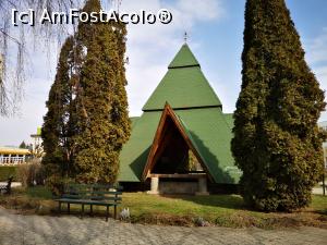 [P19] Parcul central Covasna; pavilionul izvorului Elvira » foto by crismis
 - 
<span class="allrVoted glyphicon glyphicon-heart hidden" id="av1222477"></span>
<a class="m-l-10 hidden" id="sv1222477" onclick="voting_Foto_DelVot(,1222477,23060)" role="button">șterge vot <span class="glyphicon glyphicon-remove"></span></a>
<a id="v91222477" class=" c-red"  onclick="voting_Foto_SetVot(1222477)" role="button"><span class="glyphicon glyphicon-heart-empty"></span> <b>LIKE</b> = Votează poza</a> <img class="hidden"  id="f1222477W9" src="/imagini/loader.gif" border="0" /><span class="AjErrMes hidden" id="e1222477ErM"></span>