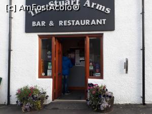 [P20] Vestitul Stuart Arms din Duftown, recomandat pentru mancare, dar noua nu ne-a mai dat dupa 8 seara. Nici el, nici altele, in afara restaurantului indian.  » foto by Aurici
 - 
<span class="allrVoted glyphicon glyphicon-heart hidden" id="av924894"></span>
<a class="m-l-10 hidden" id="sv924894" onclick="voting_Foto_DelVot(,924894,23094)" role="button">șterge vot <span class="glyphicon glyphicon-remove"></span></a>
<a id="v9924894" class=" c-red"  onclick="voting_Foto_SetVot(924894)" role="button"><span class="glyphicon glyphicon-heart-empty"></span> <b>LIKE</b> = Votează poza</a> <img class="hidden"  id="f924894W9" src="/imagini/loader.gif" border="0" /><span class="AjErrMes hidden" id="e924894ErM"></span>