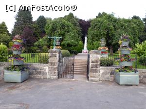 [P09] Intrarea de la Monumentul Eroilor de razboi.  » foto by Aurici
 - 
<span class="allrVoted glyphicon glyphicon-heart hidden" id="av924868"></span>
<a class="m-l-10 hidden" id="sv924868" onclick="voting_Foto_DelVot(,924868,23094)" role="button">șterge vot <span class="glyphicon glyphicon-remove"></span></a>
<a id="v9924868" class=" c-red"  onclick="voting_Foto_SetVot(924868)" role="button"><span class="glyphicon glyphicon-heart-empty"></span> <b>LIKE</b> = Votează poza</a> <img class="hidden"  id="f924868W9" src="/imagini/loader.gif" border="0" /><span class="AjErrMes hidden" id="e924868ErM"></span>