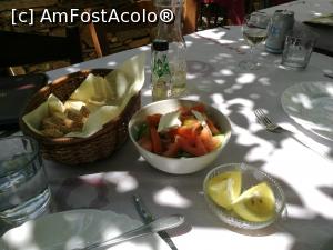 [P23] Taverna Filippos Finikas - salata și pita » foto by crismis
 - 
<span class="allrVoted glyphicon glyphicon-heart hidden" id="av1001674"></span>
<a class="m-l-10 hidden" id="sv1001674" onclick="voting_Foto_DelVot(,1001674,23096)" role="button">șterge vot <span class="glyphicon glyphicon-remove"></span></a>
<a id="v91001674" class=" c-red"  onclick="voting_Foto_SetVot(1001674)" role="button"><span class="glyphicon glyphicon-heart-empty"></span> <b>LIKE</b> = Votează poza</a> <img class="hidden"  id="f1001674W9" src="/imagini/loader.gif" border="0" /><span class="AjErrMes hidden" id="e1001674ErM"></span>