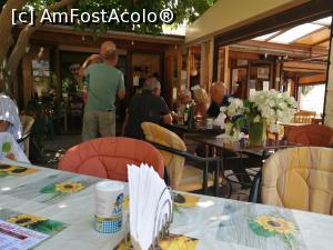 [P33] Taverna Neromylos, Steni - o parte din terasa cu pensionari englezi » foto by crismis
 - 
<span class="allrVoted glyphicon glyphicon-heart hidden" id="av1001691"></span>
<a class="m-l-10 hidden" id="sv1001691" onclick="voting_Foto_DelVot(,1001691,23096)" role="button">șterge vot <span class="glyphicon glyphicon-remove"></span></a>
<a id="v91001691" class=" c-red"  onclick="voting_Foto_SetVot(1001691)" role="button"><span class="glyphicon glyphicon-heart-empty"></span> <b>LIKE</b> = Votează poza</a> <img class="hidden"  id="f1001691W9" src="/imagini/loader.gif" border="0" /><span class="AjErrMes hidden" id="e1001691ErM"></span>