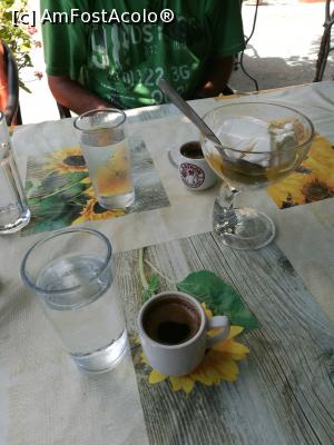 [P37] Taverna Neromylos, Steni - cafea și iaurt cu miere și nuci » foto by crismis
 - 
<span class="allrVoted glyphicon glyphicon-heart hidden" id="av1001695"></span>
<a class="m-l-10 hidden" id="sv1001695" onclick="voting_Foto_DelVot(,1001695,23096)" role="button">șterge vot <span class="glyphicon glyphicon-remove"></span></a>
<a id="v91001695" class=" c-red"  onclick="voting_Foto_SetVot(1001695)" role="button"><span class="glyphicon glyphicon-heart-empty"></span> <b>LIKE</b> = Votează poza</a> <img class="hidden"  id="f1001695W9" src="/imagini/loader.gif" border="0" /><span class="AjErrMes hidden" id="e1001695ErM"></span>