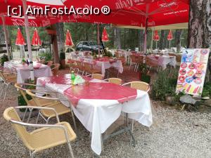 [P38] Restaurantul Sun Valley, Muntele Olimp - terasa din față » foto by crismis
 - 
<span class="allrVoted glyphicon glyphicon-heart hidden" id="av1001696"></span>
<a class="m-l-10 hidden" id="sv1001696" onclick="voting_Foto_DelVot(,1001696,23096)" role="button">șterge vot <span class="glyphicon glyphicon-remove"></span></a>
<a id="v91001696" class=" c-red"  onclick="voting_Foto_SetVot(1001696)" role="button"><span class="glyphicon glyphicon-heart-empty"></span> <b>LIKE</b> = Votează poza</a> <img class="hidden"  id="f1001696W9" src="/imagini/loader.gif" border="0" /><span class="AjErrMes hidden" id="e1001696ErM"></span>