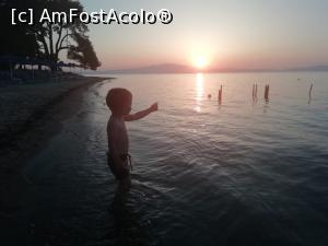[P06] Look AT The sun! » foto by Marius Sv
 - 
<span class="allrVoted glyphicon glyphicon-heart hidden" id="av989960"></span>
<a class="m-l-10 hidden" id="sv989960" onclick="voting_Foto_DelVot(,989960,23105)" role="button">șterge vot <span class="glyphicon glyphicon-remove"></span></a>
<a id="v9989960" class=" c-red"  onclick="voting_Foto_SetVot(989960)" role="button"><span class="glyphicon glyphicon-heart-empty"></span> <b>LIKE</b> = Votează poza</a> <img class="hidden"  id="f989960W9" src="/imagini/loader.gif" border="0" /><span class="AjErrMes hidden" id="e989960ErM"></span>