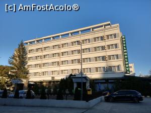 [P22] Hotel Moldova, Bârlad.  » foto by maryka
 - 
<span class="allrVoted glyphicon glyphicon-heart hidden" id="av1019504"></span>
<a class="m-l-10 hidden" id="sv1019504" onclick="voting_Foto_DelVot(,1019504,23117)" role="button">șterge vot <span class="glyphicon glyphicon-remove"></span></a>
<a id="v91019504" class=" c-red"  onclick="voting_Foto_SetVot(1019504)" role="button"><span class="glyphicon glyphicon-heart-empty"></span> <b>LIKE</b> = Votează poza</a> <img class="hidden"  id="f1019504W9" src="/imagini/loader.gif" border="0" /><span class="AjErrMes hidden" id="e1019504ErM"></span>