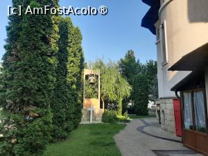 [P53] Spitalul Municipal
Biserica Sf. Ecaterina » foto by adso
 - 
<span class="allrVoted glyphicon glyphicon-heart hidden" id="av1522565"></span>
<a class="m-l-10 hidden" id="sv1522565" onclick="voting_Foto_DelVot(,1522565,23117)" role="button">șterge vot <span class="glyphicon glyphicon-remove"></span></a>
<a id="v91522565" class=" c-red"  onclick="voting_Foto_SetVot(1522565)" role="button"><span class="glyphicon glyphicon-heart-empty"></span> <b>LIKE</b> = Votează poza</a> <img class="hidden"  id="f1522565W9" src="/imagini/loader.gif" border="0" /><span class="AjErrMes hidden" id="e1522565ErM"></span>