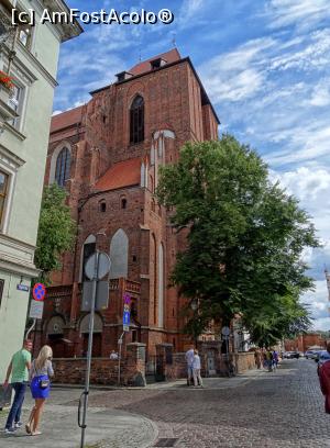 [P80] Torun: Catedrala Basilică a Sfinților Ioan Botezătorul și Ioan Evanghelistul (Katedra Rzymskokatolicka św. Jana Chrzciciela i Jana Ewangelisty)  » foto by mariana.olaru
 - 
<span class="allrVoted glyphicon glyphicon-heart hidden" id="av925674"></span>
<a class="m-l-10 hidden" id="sv925674" onclick="voting_Foto_DelVot(,925674,23133)" role="button">șterge vot <span class="glyphicon glyphicon-remove"></span></a>
<a id="v9925674" class=" c-red"  onclick="voting_Foto_SetVot(925674)" role="button"><span class="glyphicon glyphicon-heart-empty"></span> <b>LIKE</b> = Votează poza</a> <img class="hidden"  id="f925674W9" src="/imagini/loader.gif" border="0" /><span class="AjErrMes hidden" id="e925674ErM"></span>