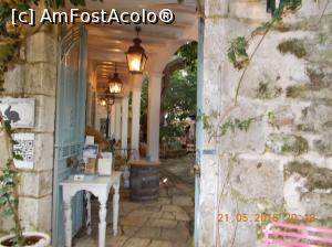 [P07] Curtea tavernei iepurasului cu pipa.  » foto by elviramvio
 - 
<span class="allrVoted glyphicon glyphicon-heart hidden" id="av758523"></span>
<a class="m-l-10 hidden" id="sv758523" onclick="voting_Foto_DelVot(,758523,23140)" role="button">șterge vot <span class="glyphicon glyphicon-remove"></span></a>
<a id="v9758523" class=" c-red"  onclick="voting_Foto_SetVot(758523)" role="button"><span class="glyphicon glyphicon-heart-empty"></span> <b>LIKE</b> = Votează poza</a> <img class="hidden"  id="f758523W9" src="/imagini/loader.gif" border="0" /><span class="AjErrMes hidden" id="e758523ErM"></span>