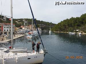 [P93] Paxos-Antipaxos - În portul Gaios.  » foto by iulianic
 - 
<span class="allrVoted glyphicon glyphicon-heart hidden" id="av685524"></span>
<a class="m-l-10 hidden" id="sv685524" onclick="voting_Foto_DelVot(,685524,23149)" role="button">șterge vot <span class="glyphicon glyphicon-remove"></span></a>
<a id="v9685524" class=" c-red"  onclick="voting_Foto_SetVot(685524)" role="button"><span class="glyphicon glyphicon-heart-empty"></span> <b>LIKE</b> = Votează poza</a> <img class="hidden"  id="f685524W9" src="/imagini/loader.gif" border="0" /><span class="AjErrMes hidden" id="e685524ErM"></span>