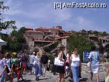 [P03] turistii care vin sa viziteze meteora sunt foarte multi » foto by D@vid
 - 
<span class="allrVoted glyphicon glyphicon-heart hidden" id="av90196"></span>
<a class="m-l-10 hidden" id="sv90196" onclick="voting_Foto_DelVot(,90196,23151)" role="button">șterge vot <span class="glyphicon glyphicon-remove"></span></a>
<a id="v990196" class=" c-red"  onclick="voting_Foto_SetVot(90196)" role="button"><span class="glyphicon glyphicon-heart-empty"></span> <b>LIKE</b> = Votează poza</a> <img class="hidden"  id="f90196W9" src="/imagini/loader.gif" border="0" /><span class="AjErrMes hidden" id="e90196ErM"></span>