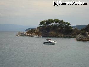 [P23] La intrarea in portul Skiathos » foto by costy69*
 - 
<span class="allrVoted glyphicon glyphicon-heart hidden" id="av532511"></span>
<a class="m-l-10 hidden" id="sv532511" onclick="voting_Foto_DelVot(,532511,23152)" role="button">șterge vot <span class="glyphicon glyphicon-remove"></span></a>
<a id="v9532511" class=" c-red"  onclick="voting_Foto_SetVot(532511)" role="button"><span class="glyphicon glyphicon-heart-empty"></span> <b>LIKE</b> = Votează poza</a> <img class="hidden"  id="f532511W9" src="/imagini/loader.gif" border="0" /><span class="AjErrMes hidden" id="e532511ErM"></span>