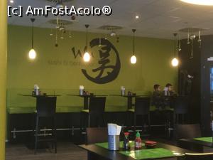 [P27] Restaurantul Wu - Copiii lor pierdeau si ei vremea prin local ca nu aveau ce face » foto by mishu
 - 
<span class="allrVoted glyphicon glyphicon-heart hidden" id="av1034484"></span>
<a class="m-l-10 hidden" id="sv1034484" onclick="voting_Foto_DelVot(,1034484,23171)" role="button">șterge vot <span class="glyphicon glyphicon-remove"></span></a>
<a id="v91034484" class=" c-red"  onclick="voting_Foto_SetVot(1034484)" role="button"><span class="glyphicon glyphicon-heart-empty"></span> <b>LIKE</b> = Votează poza</a> <img class="hidden"  id="f1034484W9" src="/imagini/loader.gif" border="0" /><span class="AjErrMes hidden" id="e1034484ErM"></span>