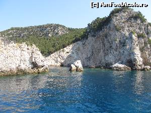 [P29] Croaziera spre Laguna Albastra- Blue Caves » foto by luciaoradea
 - 
<span class="allrVoted glyphicon glyphicon-heart hidden" id="av643517"></span>
<a class="m-l-10 hidden" id="sv643517" onclick="voting_Foto_DelVot(,643517,23178)" role="button">șterge vot <span class="glyphicon glyphicon-remove"></span></a>
<a id="v9643517" class=" c-red"  onclick="voting_Foto_SetVot(643517)" role="button"><span class="glyphicon glyphicon-heart-empty"></span> <b>LIKE</b> = Votează poza</a> <img class="hidden"  id="f643517W9" src="/imagini/loader.gif" border="0" /><span class="AjErrMes hidden" id="e643517ErM"></span>