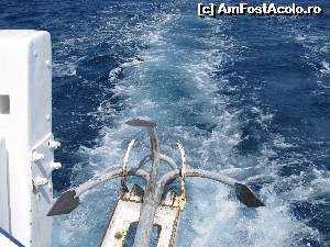 [P90] Croaziera spre Laguna Albastra- plecam de la laguna » foto by luciaoradea
 - 
<span class="allrVoted glyphicon glyphicon-heart hidden" id="av643579"></span>
<a class="m-l-10 hidden" id="sv643579" onclick="voting_Foto_DelVot(,643579,23178)" role="button">șterge vot <span class="glyphicon glyphicon-remove"></span></a>
<a id="v9643579" class=" c-red"  onclick="voting_Foto_SetVot(643579)" role="button"><span class="glyphicon glyphicon-heart-empty"></span> <b>LIKE</b> = Votează poza</a> <img class="hidden"  id="f643579W9" src="/imagini/loader.gif" border="0" /><span class="AjErrMes hidden" id="e643579ErM"></span>