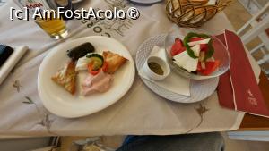 [P65] „Castellino” antreul și salata grecească » foto by Dragoș_MD
 - 
<span class="allrVoted glyphicon glyphicon-heart hidden" id="av1508154"></span>
<a class="m-l-10 hidden" id="sv1508154" onclick="voting_Foto_DelVot(,1508154,23185)" role="button">șterge vot <span class="glyphicon glyphicon-remove"></span></a>
<a id="v91508154" class=" c-red"  onclick="voting_Foto_SetVot(1508154)" role="button"><span class="glyphicon glyphicon-heart-empty"></span> <b>LIKE</b> = Votează poza</a> <img class="hidden"  id="f1508154W9" src="/imagini/loader.gif" border="0" /><span class="AjErrMes hidden" id="e1508154ErM"></span>