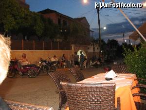 [P03] Lumea la masă, la un ouzo, la o bârfă mică » foto by almona
 - 
<span class="allrVoted glyphicon glyphicon-heart hidden" id="av658082"></span>
<a class="m-l-10 hidden" id="sv658082" onclick="voting_Foto_DelVot(,658082,23185)" role="button">șterge vot <span class="glyphicon glyphicon-remove"></span></a>
<a id="v9658082" class=" c-red"  onclick="voting_Foto_SetVot(658082)" role="button"><span class="glyphicon glyphicon-heart-empty"></span> <b>LIKE</b> = Votează poza</a> <img class="hidden"  id="f658082W9" src="/imagini/loader.gif" border="0" /><span class="AjErrMes hidden" id="e658082ErM"></span>