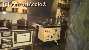 [P20] Bucătăria dracului - decor în restaurant » foto by Cdia
 - 
<span class="allrVoted glyphicon glyphicon-heart hidden" id="av995480"></span>
<a class="m-l-10 hidden" id="sv995480" onclick="voting_Foto_DelVot(,995480,23191)" role="button">șterge vot <span class="glyphicon glyphicon-remove"></span></a>
<a id="v9995480" class=" c-red"  onclick="voting_Foto_SetVot(995480)" role="button"><span class="glyphicon glyphicon-heart-empty"></span> <b>LIKE</b> = Votează poza</a> <img class="hidden"  id="f995480W9" src="/imagini/loader.gif" border="0" /><span class="AjErrMes hidden" id="e995480ErM"></span>