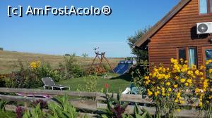 [P02] Vila Altius, gradina amenajata foarte frumos cu plante, flori si pomi fructiferi, mese, sezlonguri si balansoar » foto by raducondurache
 - 
<span class="allrVoted glyphicon glyphicon-heart hidden" id="av1182953"></span>
<a class="m-l-10 hidden" id="sv1182953" onclick="voting_Foto_DelVot(,1182953,23197)" role="button">șterge vot <span class="glyphicon glyphicon-remove"></span></a>
<a id="v91182953" class=" c-red"  onclick="voting_Foto_SetVot(1182953)" role="button"><span class="glyphicon glyphicon-heart-empty"></span> <b>LIKE</b> = Votează poza</a> <img class="hidden"  id="f1182953W9" src="/imagini/loader.gif" border="0" /><span class="AjErrMes hidden" id="e1182953ErM"></span>