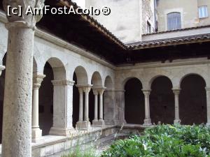 [P51] Musée Cloître de Saint-André-le-Bas - claustrul » foto by Carmen Ion
 - 
<span class="allrVoted glyphicon glyphicon-heart hidden" id="av928565"></span>
<a class="m-l-10 hidden" id="sv928565" onclick="voting_Foto_DelVot(,928565,23211)" role="button">șterge vot <span class="glyphicon glyphicon-remove"></span></a>
<a id="v9928565" class=" c-red"  onclick="voting_Foto_SetVot(928565)" role="button"><span class="glyphicon glyphicon-heart-empty"></span> <b>LIKE</b> = Votează poza</a> <img class="hidden"  id="f928565W9" src="/imagini/loader.gif" border="0" /><span class="AjErrMes hidden" id="e928565ErM"></span>