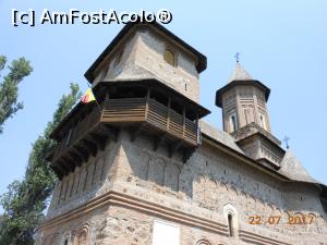 [P19] Biserica fortificată 'Precista' - Galați. Turnul clopotniță și foișorul. » foto by iulianic
 - 
<span class="allrVoted glyphicon glyphicon-heart hidden" id="av929881"></span>
<a class="m-l-10 hidden" id="sv929881" onclick="voting_Foto_DelVot(,929881,23228)" role="button">șterge vot <span class="glyphicon glyphicon-remove"></span></a>
<a id="v9929881" class=" c-red"  onclick="voting_Foto_SetVot(929881)" role="button"><span class="glyphicon glyphicon-heart-empty"></span> <b>LIKE</b> = Votează poza</a> <img class="hidden"  id="f929881W9" src="/imagini/loader.gif" border="0" /><span class="AjErrMes hidden" id="e929881ErM"></span>